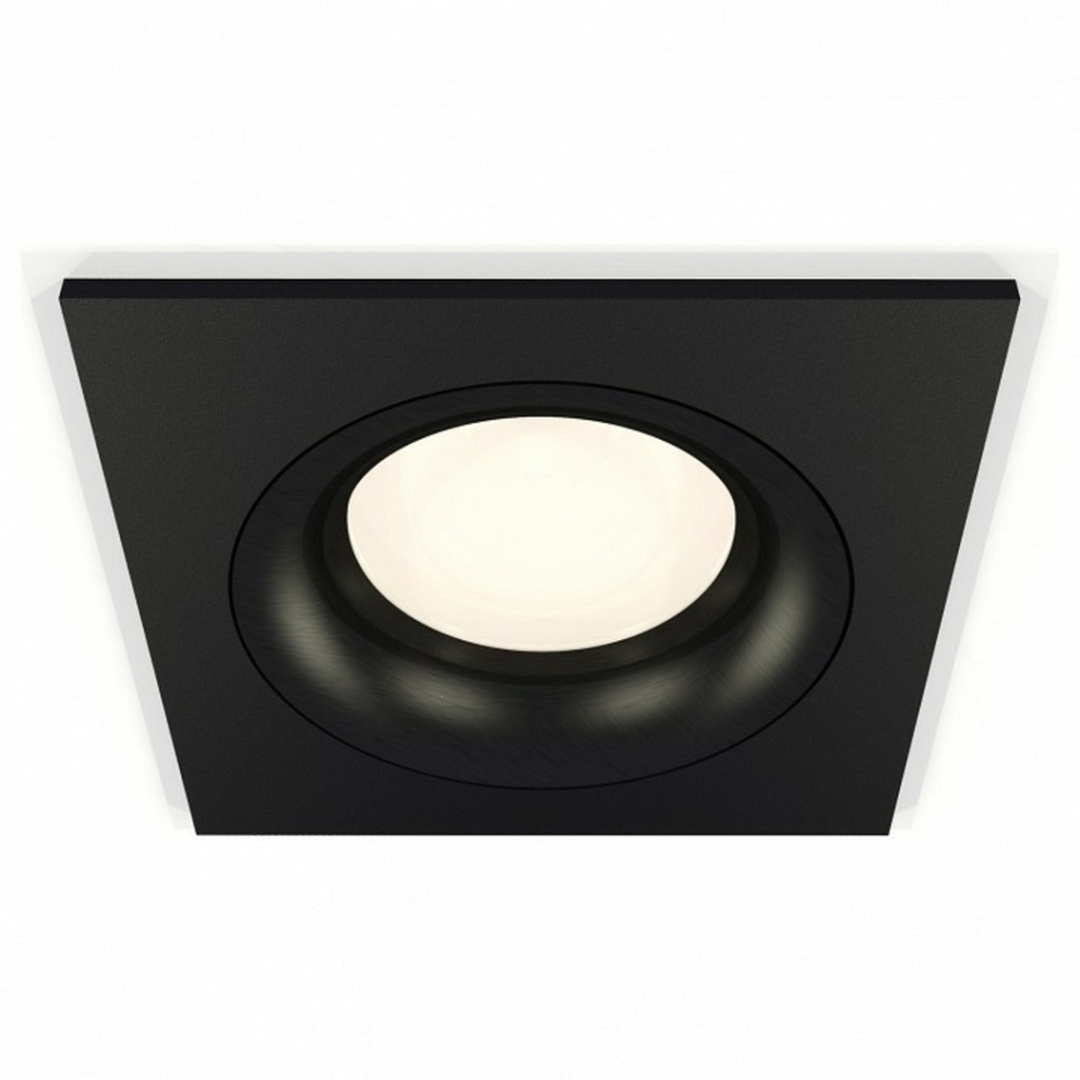 Фото Встраиваемый светильник Ambrella Light XC XC7632002 AMBR_XC7632002 - интернет-магазин МегаТерем в Москве