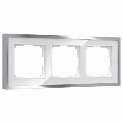 Рамка на 3 поста Werkel Bag...