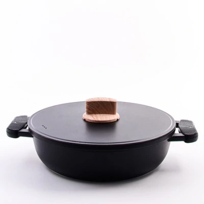 Сотейник с антипригарным по...