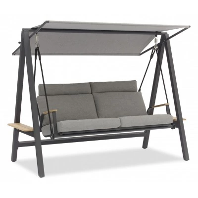 Качели с тентом трехместные...