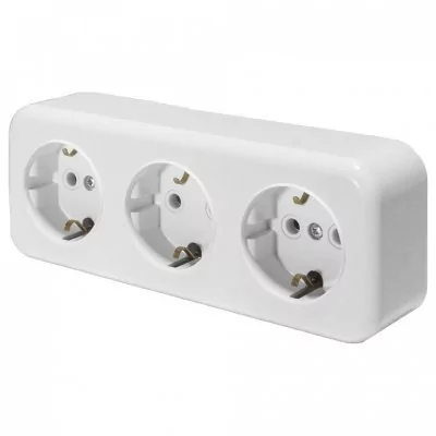 Розетка с заземлением Stekk...