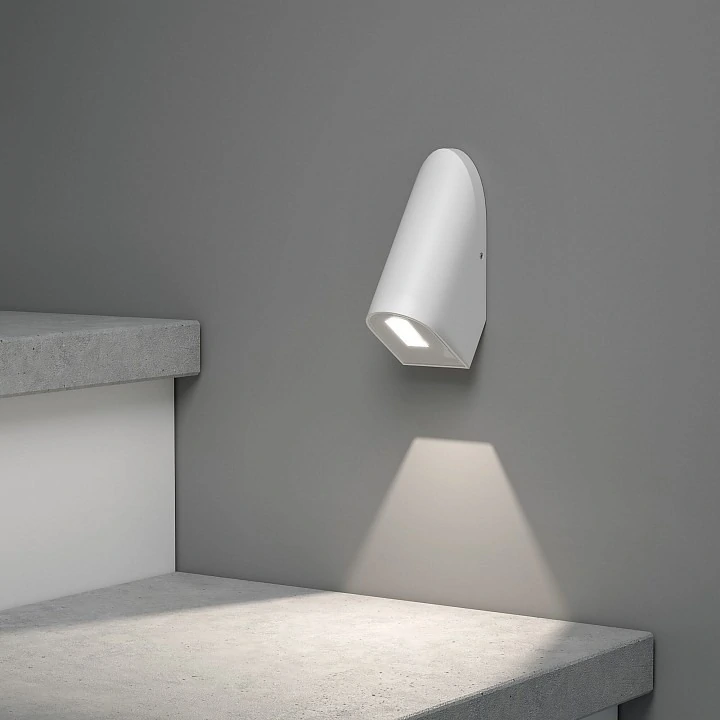 Фото Накладной светильник Elektrostandard Bit a063975 ELK_a063975 - интернет-магазин МегаТерем в Москве