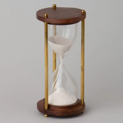 Песочные часы диаметр=7см ;...