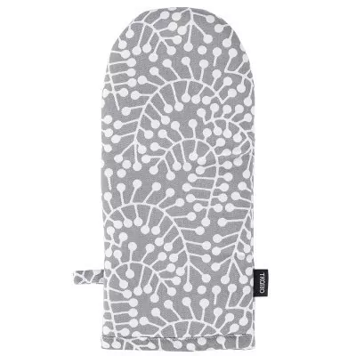 Прихватка-варежка серого цвета с принтом Спелая Смородина из коллекции scandinavian touch, 14х32 см (73564)