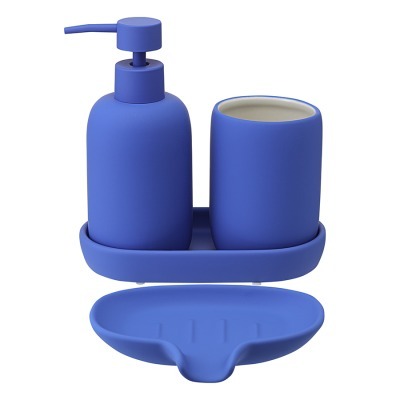 Набор ванных принадлежносте...