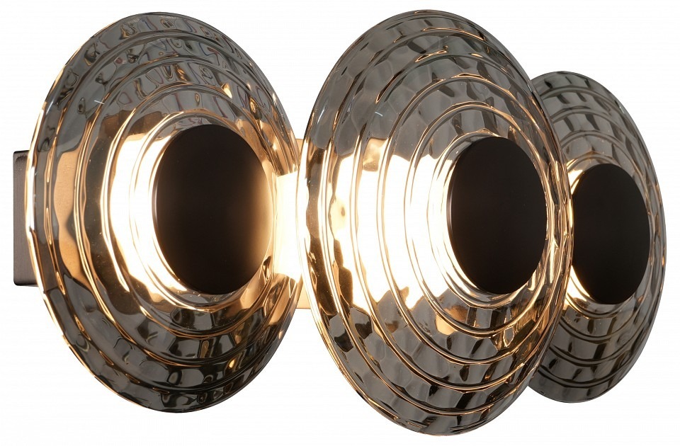 Фото Накладной светильник Favourite Claros 4642-3W FV_4642-3W - интернет-магазин МегаТерем в Москве