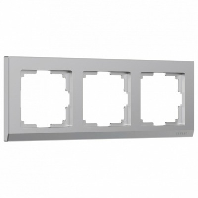 Рамка на 3 поста Werkel Sta...