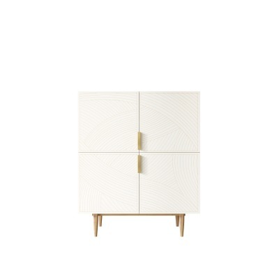 Большой комод с четырьмя дв...