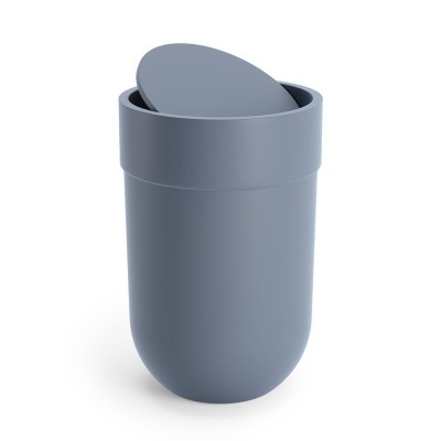 Корзина для мусора с крышко...