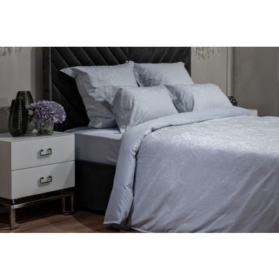 Простыня на резинке сатин г...