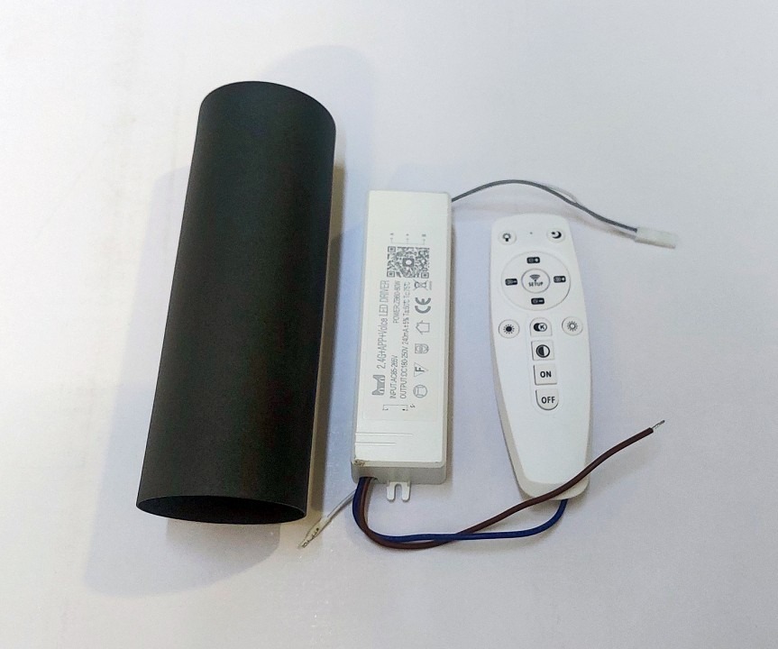 Фото Контроллер-диммер с пультом ДУ Kink Light  Set08031D-300 KL_Set08031D-300 - интернет-магазин МегаТерем в Москве