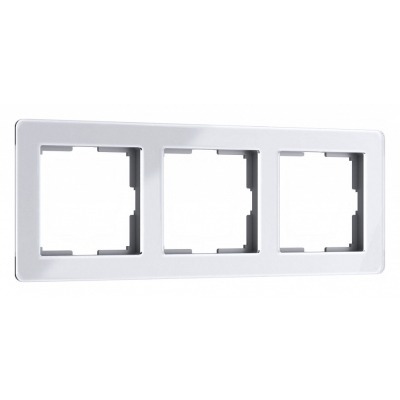 Рамка на 3 поста Werkel Acr...