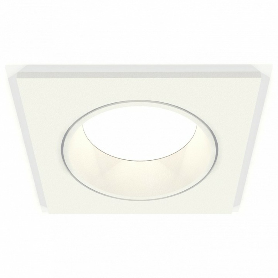 Фото Встраиваемый светильник Ambrella Light XC XC6520001 AMBR_XC6520001 - интернет-магазин МегаТерем в Москве