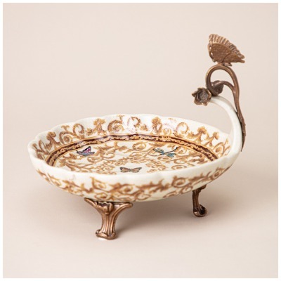 Блюдо декоратиное 24*21*21 ...