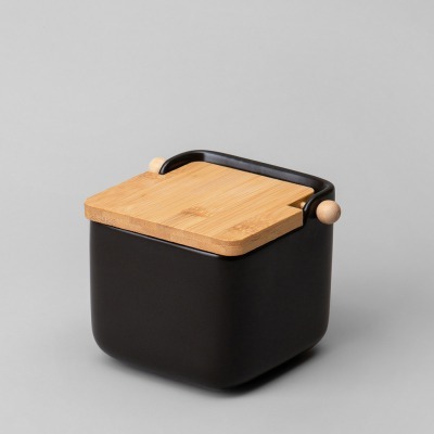 Банка для сыпучих продуктов...