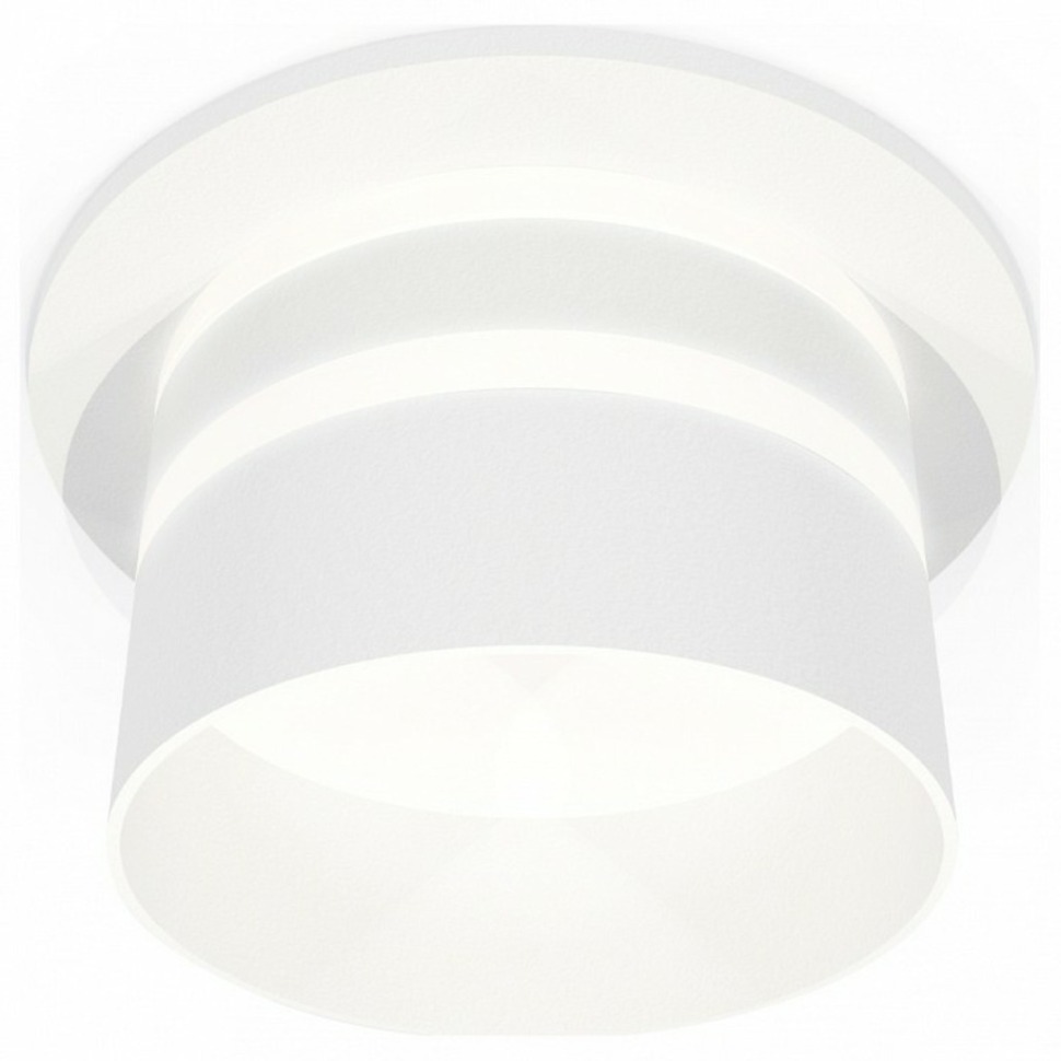 Фото Встраиваемый светильник Ambrella Light XC XC6512062 AMBR_XC6512062 - интернет-магазин МегаТерем в Москве