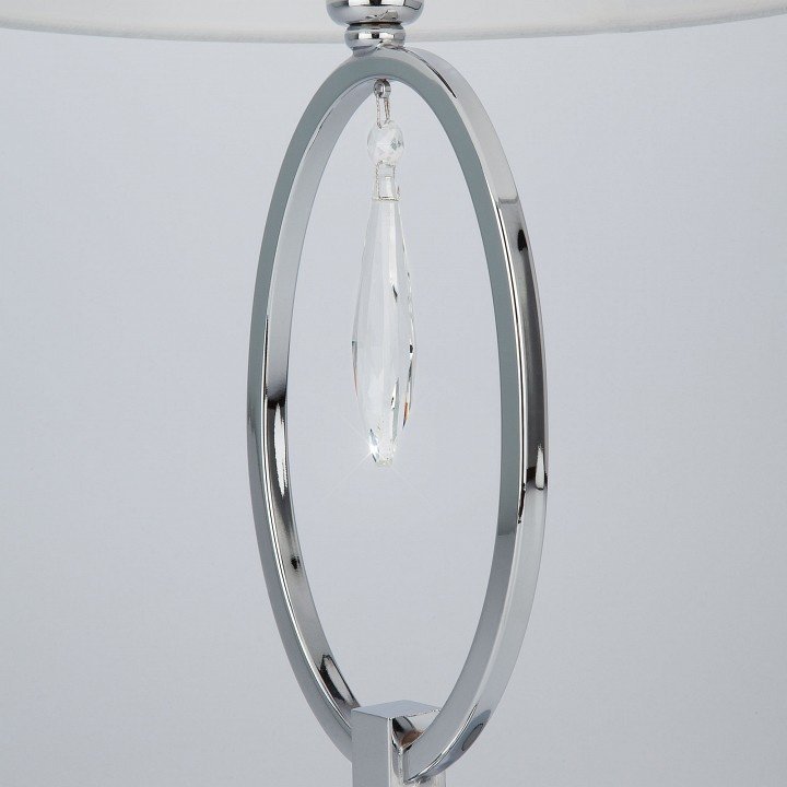 Фото Настольная лампа декоративная Eurosvet Madera 01055/1 хром/прозрачный хрусталь Strotskis EV_84934 - интернет-магазин МегаТерем в Москве