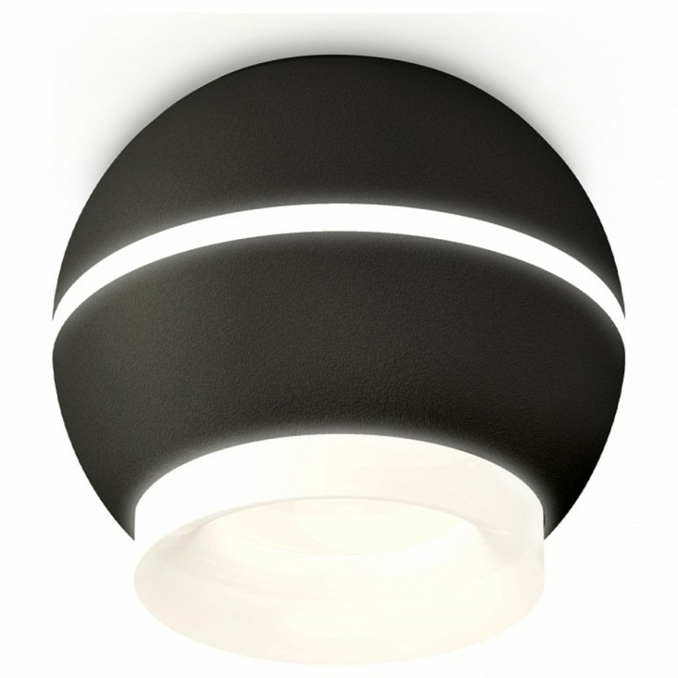 Фото Накладной светильник Ambrella Light XS XS1102041 AMBR_XS1102041 - интернет-магазин МегаТерем в Москве