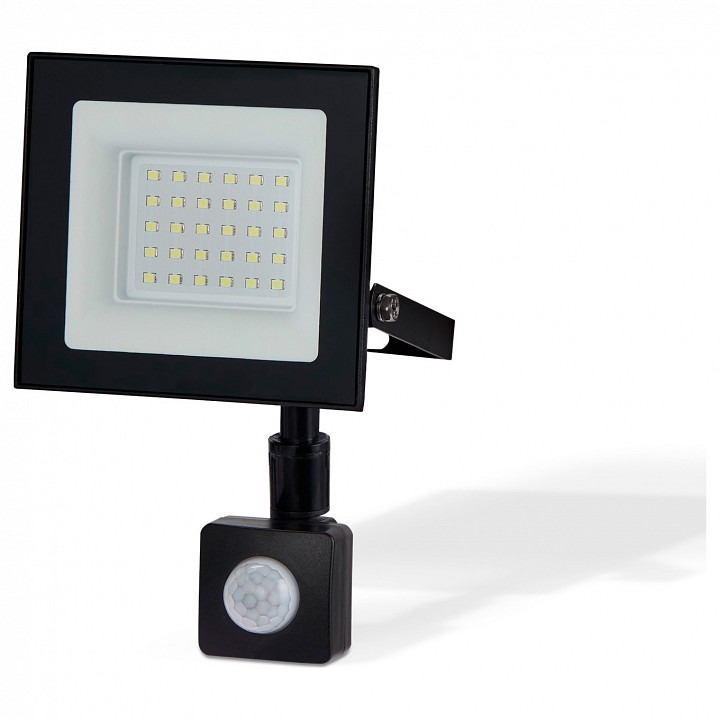 Фото Светильник на штанге прожектор Ambrella Light ST ST8113 AMBR_ST8113 - интернет-магазин МегаТерем в Москве