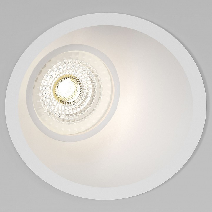 Фото Встраиваемый светильник Elektrostandard Side 25059/01 ELK_a069720 - интернет-магазин МегаТерем в Москве