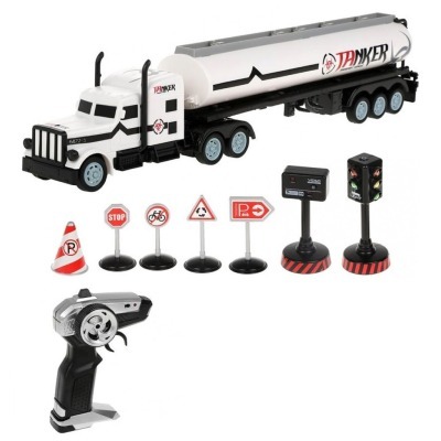 Радиоуправляемый грузовик цистерна и набор дорожных знаков (2WD, акб, 1:16) (GM1936)
