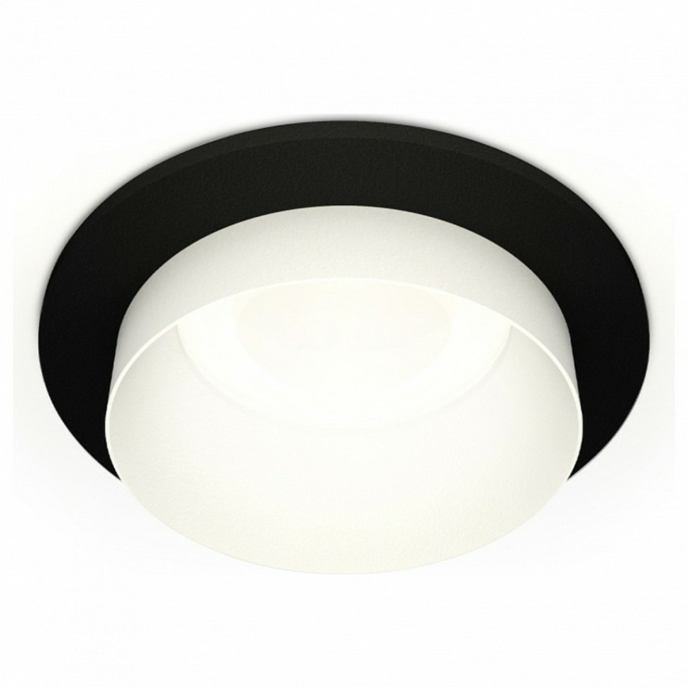 Фото Встраиваемый светильник Ambrella Light XC XC6513020 AMBR_XC6513020 - интернет-магазин МегаТерем в Москве