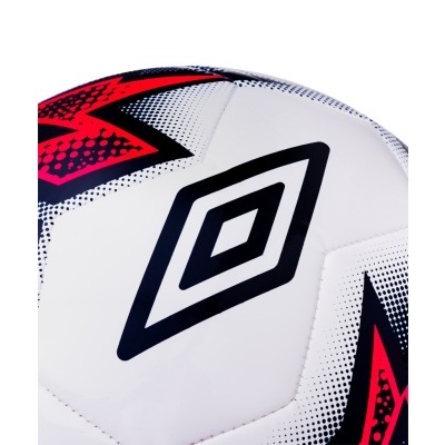 Мяч футбольный Neo Target T...