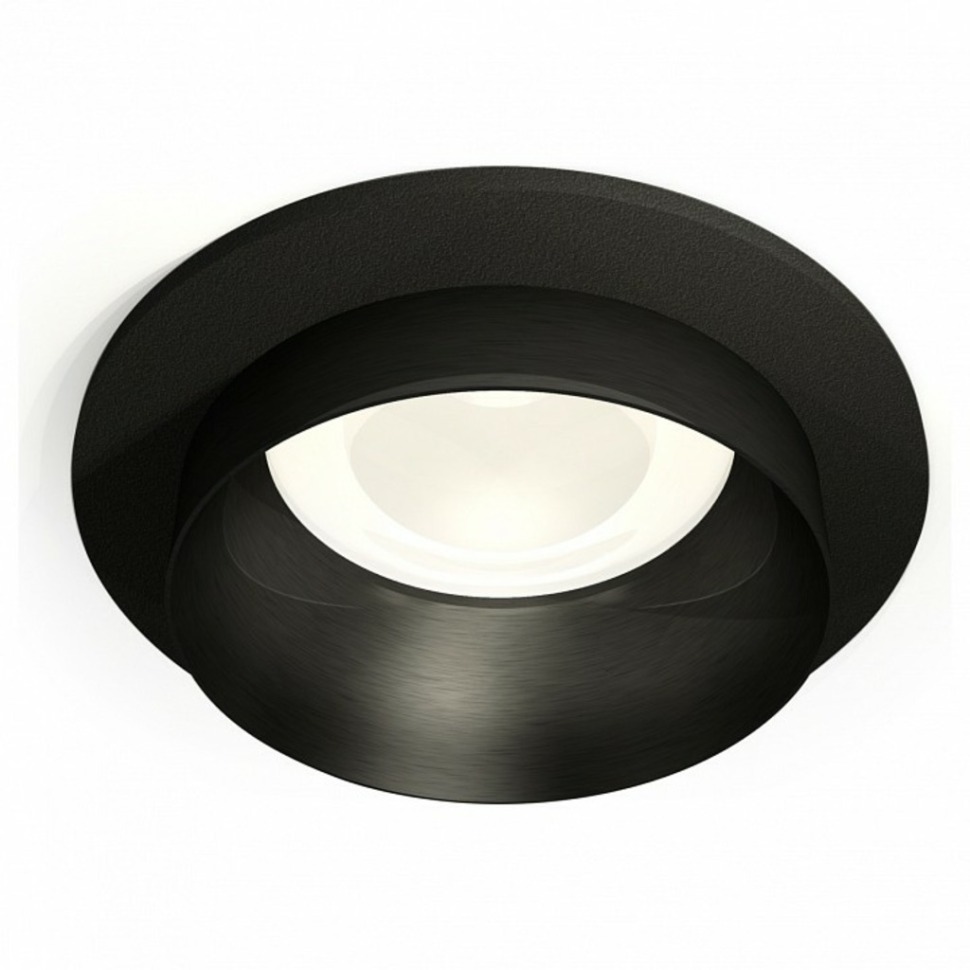 Фото Встраиваемый светильник Ambrella Light XC XC6513021 AMBR_XC6513021 - интернет-магазин МегаТерем в Москве