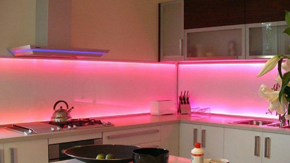 Фото Лента светодиодная Feron Saffit LS604 27676 FE_27676 - интернет-магазин МегаТерем в Москве