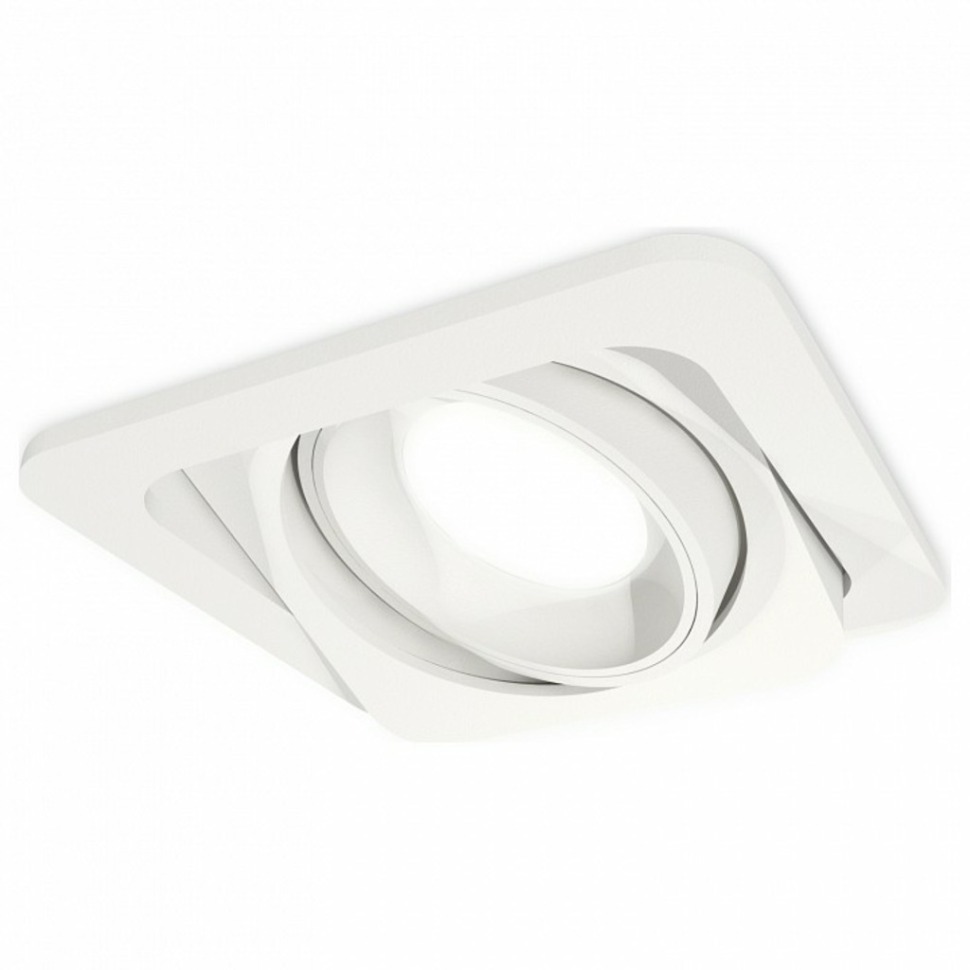 Фото Встраиваемый светильник Ambrella Light XC XC7658001 AMBR_XC7658001 - интернет-магазин МегаТерем в Москве