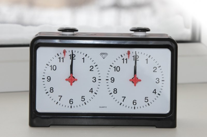 Фото Часы шахматные кварцевые (32364) - интернет-магазин МегаТерем в Москве