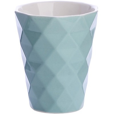 Кружка-стакан с рельефом 33...