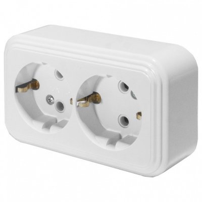 Розетка с заземлением Stekk...