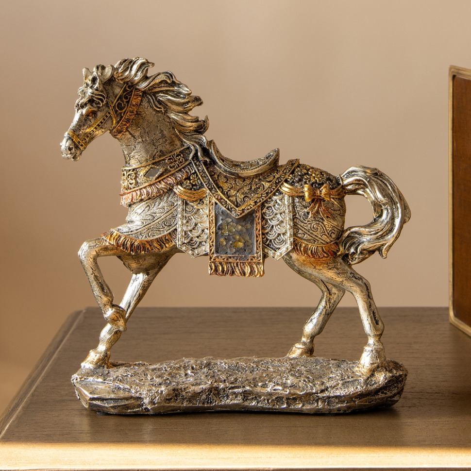 Фото Фигурка лошадь 19*6,5*19,5 см Lefard (79-284) - интернет-магазин МегаТерем в Москве