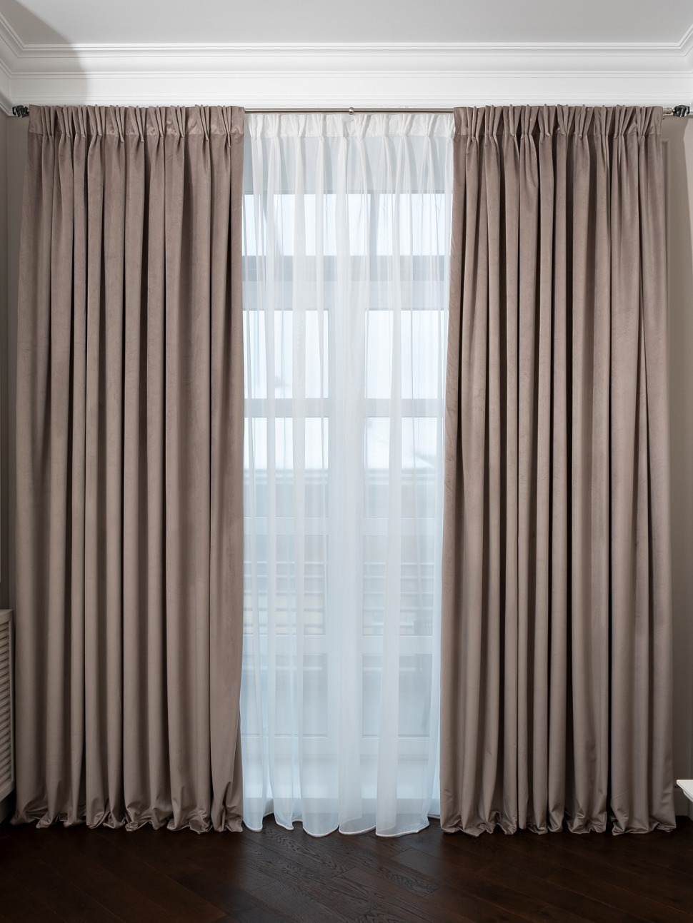 Фото Портьера Silkу бежевая  димаут 275*260 (TT-00014864) - интернет-магазин МегаТерем в Москве