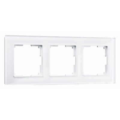 Рамка на 3 поста Werkel Fav...