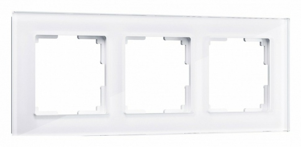 Фото Рамка на 3 поста Werkel Favorit (белый) W0031101 WRK_a051196 - интернет-магазин МегаТерем в Москве