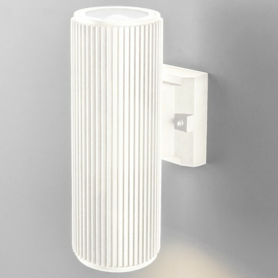 Фото Светильник на штанге Elektrostandard Strict a057008 ELK_a057008 - интернет-магазин МегаТерем в Москве