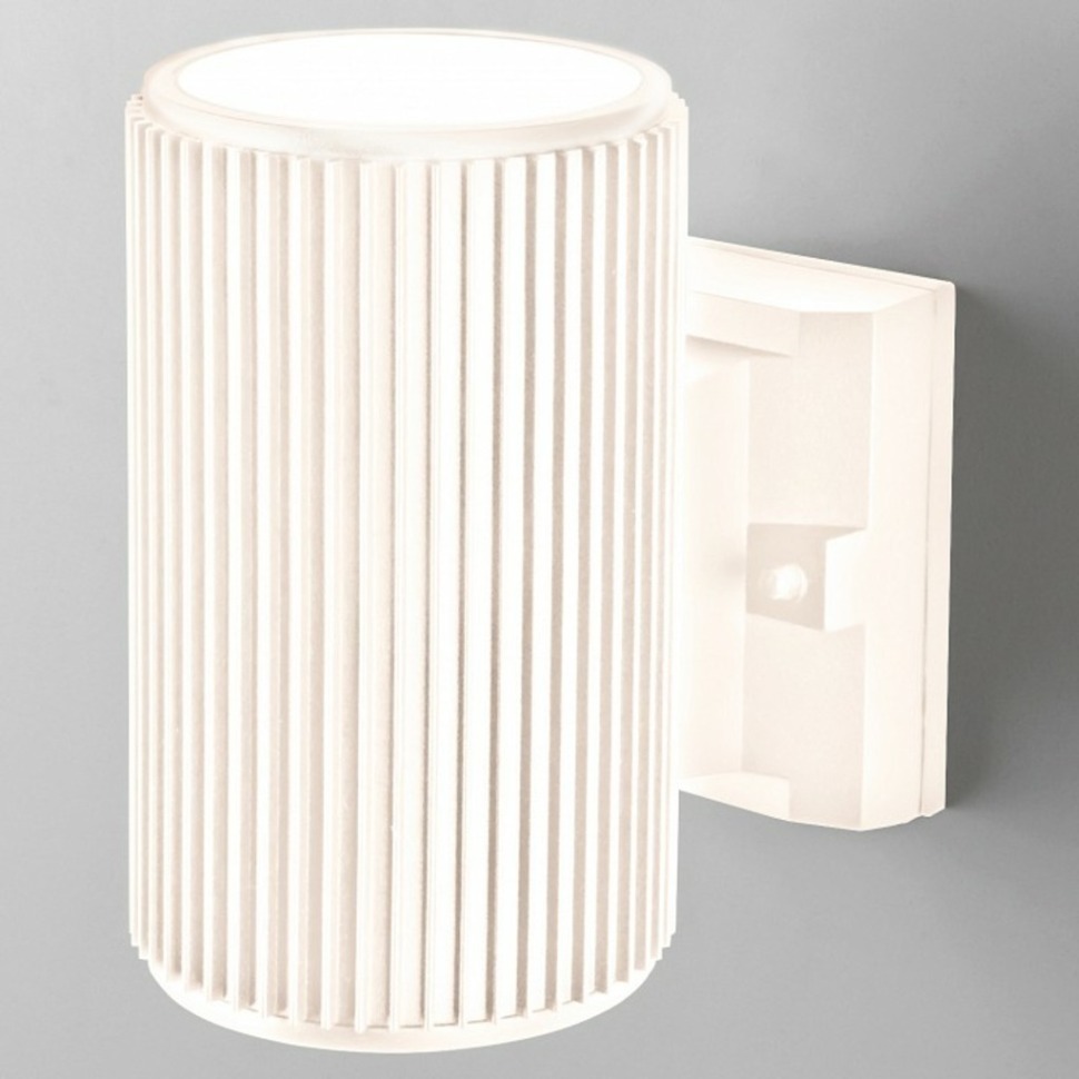 Фото Светильник на штанге Elektrostandard Strict a057009 ELK_a057009 - интернет-магазин МегаТерем в Москве