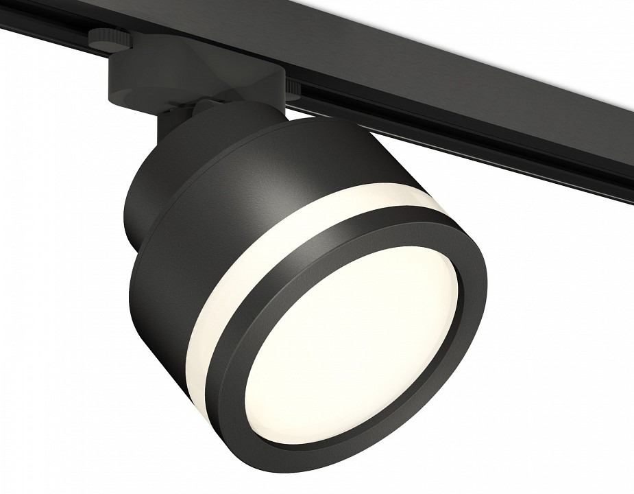 Фото Светильник на штанге Ambrella Light XT XT8102022 AMBR_XT8102022 - интернет-магазин МегаТерем в Москве