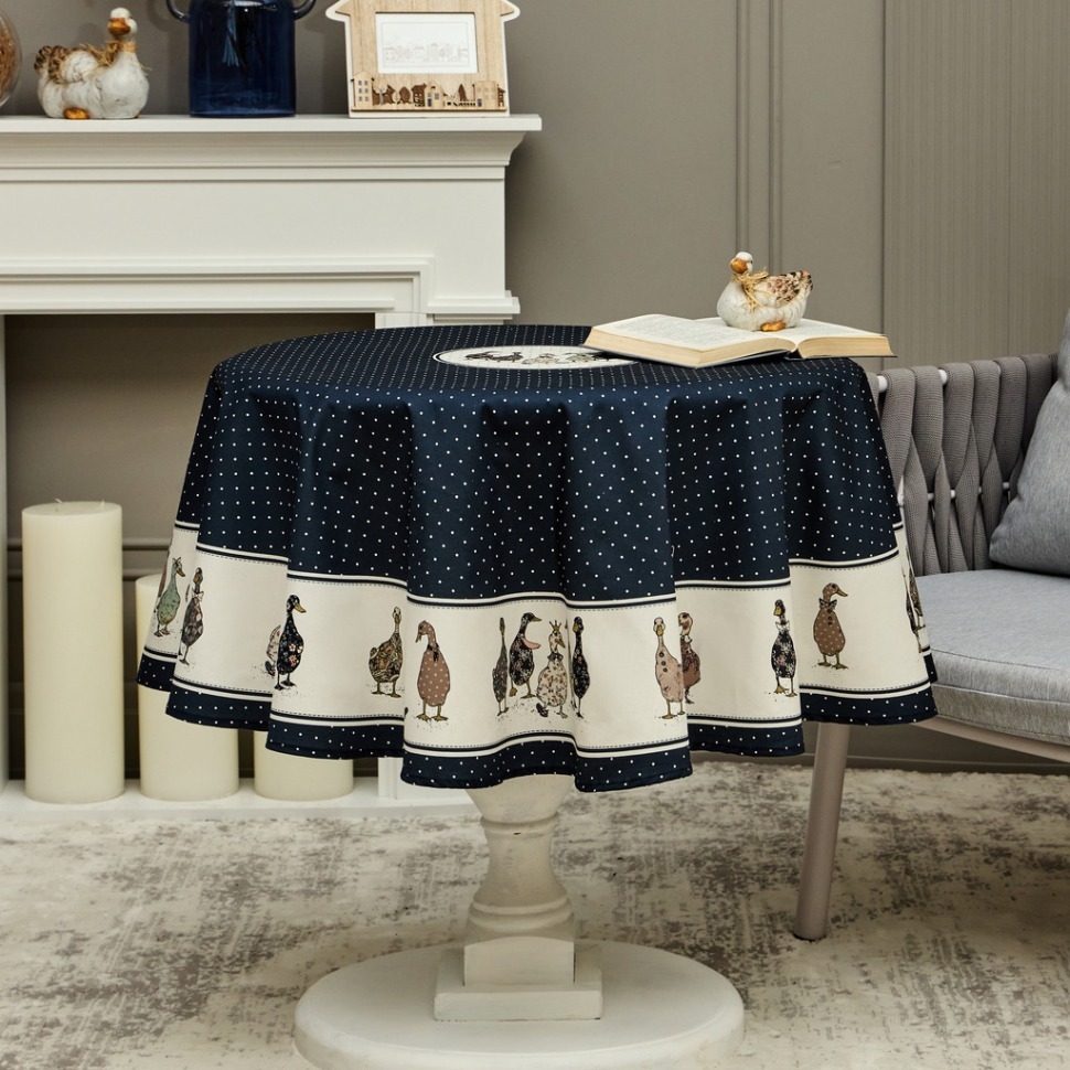 Фото Скатерть круглая family farm 150см ,синий, 100% хлопок, твил, с пропиткой Lefard (850-742-23) - интернет-магазин МегаТерем в Москве