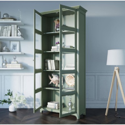 Шкаф со стеклянными дверкам...