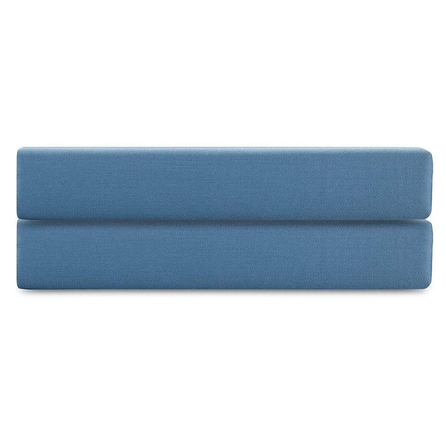 Фото Простыня на резинке из премиального сатина джинсово-синего цвета из коллекции essential,  180х200х30 (79844) - интернет-магазин МегаТерем в Москве