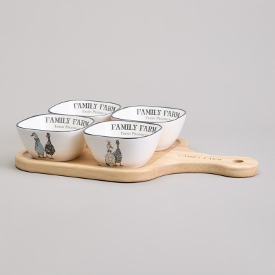 Набор салатников на дерев. ...