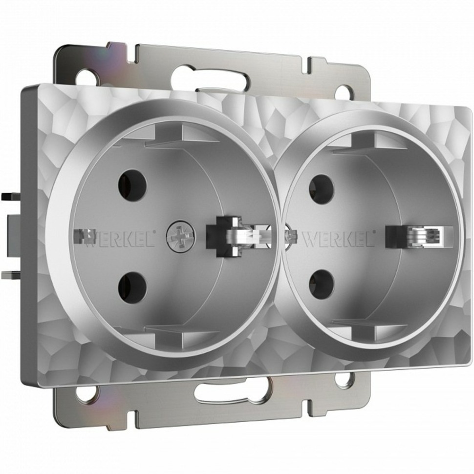 Фото Розетка двойная с заземлением, без рамки Werkel Hammer серебряный W1272006 WRK_a052074 - интернет-магазин МегаТерем в Москве