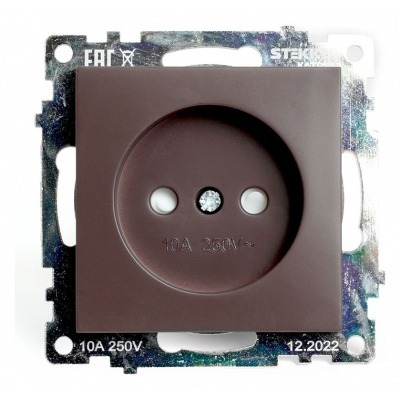 Розетка с заземлением и со ...