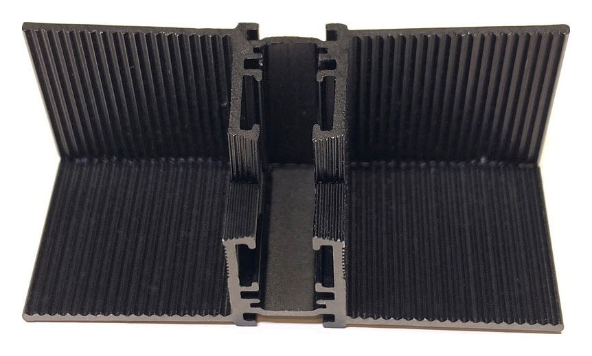 Фото Соединитель угловой внутренний для треков Wertmark WTL WTL.L0.60.Y00 - интернет-магазин МегаТерем в Москве