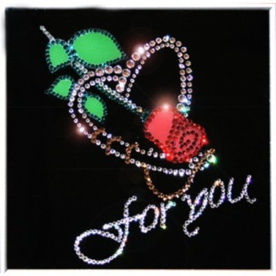 Картина Роза с кристаллами ...