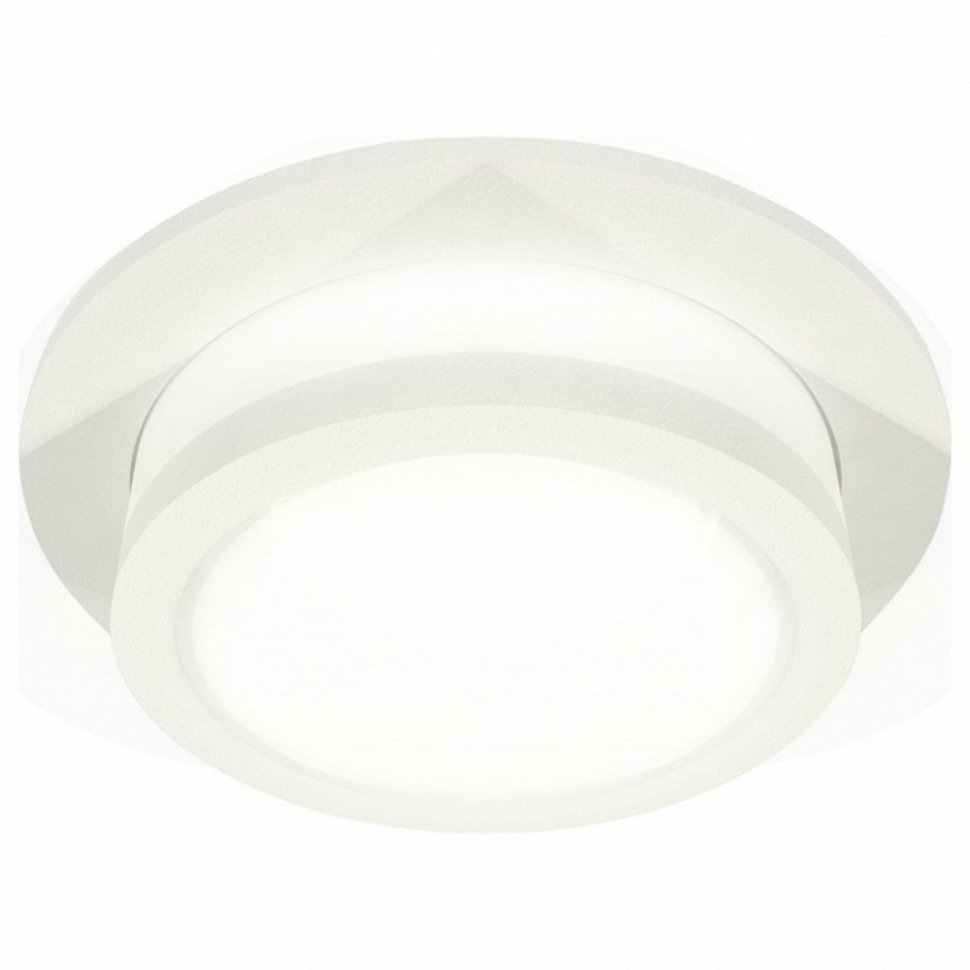 Фото Встраиваемый светильник Ambrella Light XC XC7621041 AMBR_XC7621041 - интернет-магазин МегаТерем в Москве