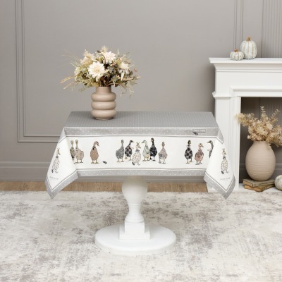 Скатерть family farm 110х14...